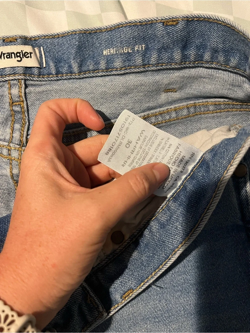 Wrangler Heritage Fit Denim Shorts Size 30